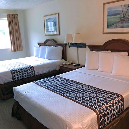 Americas Best Value Inn & Suites Independence Va Exteriör bild