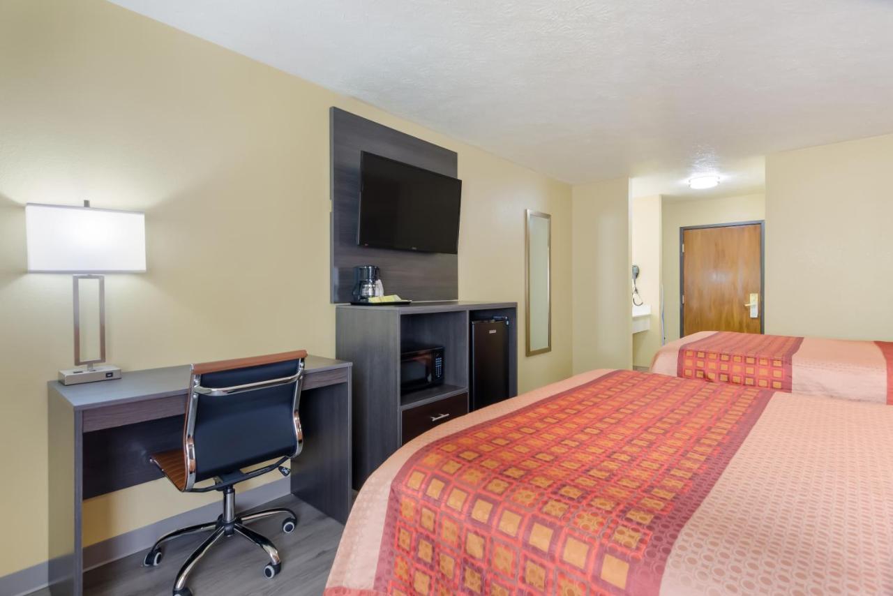 Americas Best Value Inn & Suites Independence Va Exteriör bild