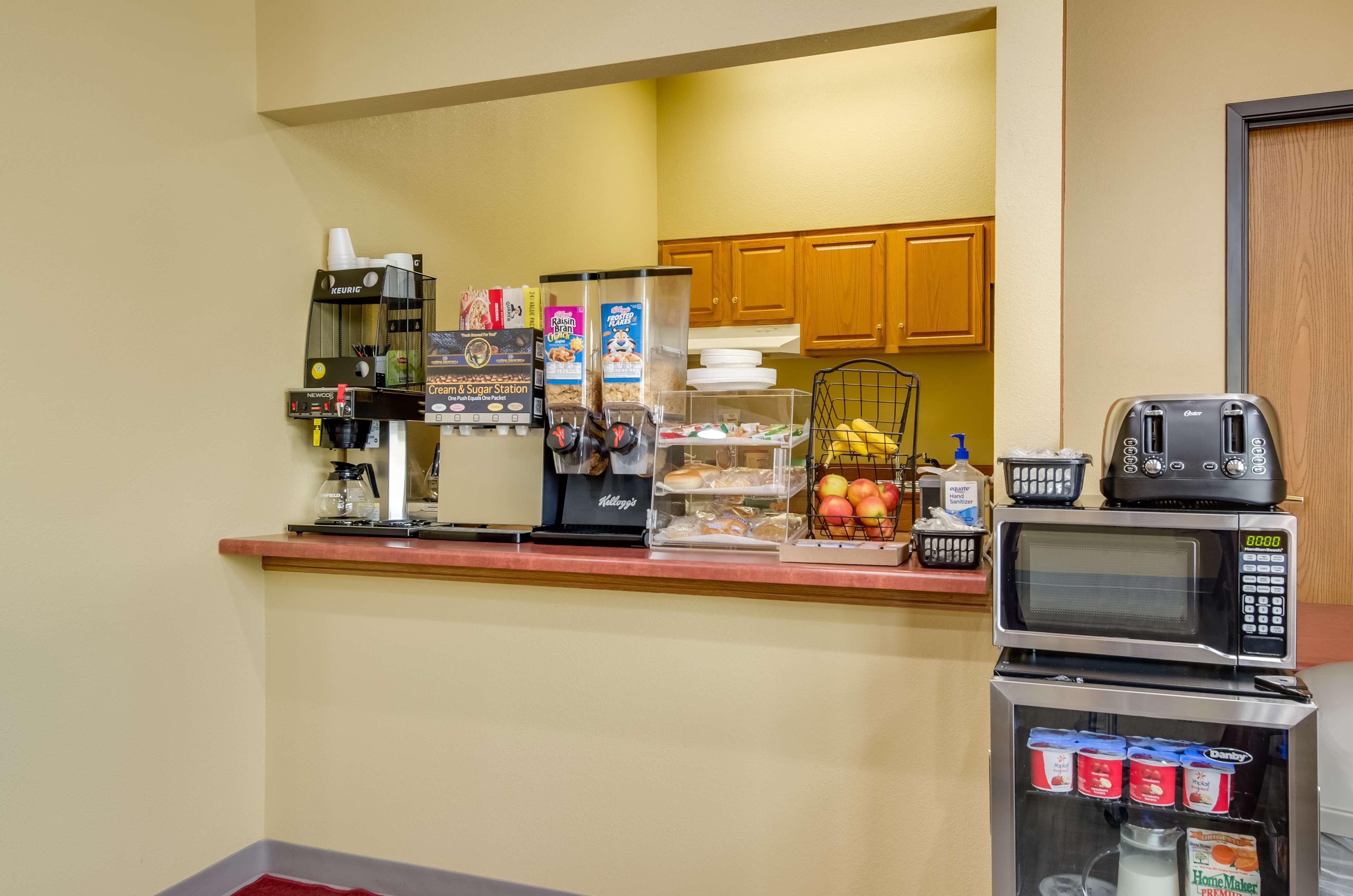Americas Best Value Inn & Suites Independence Va Exteriör bild